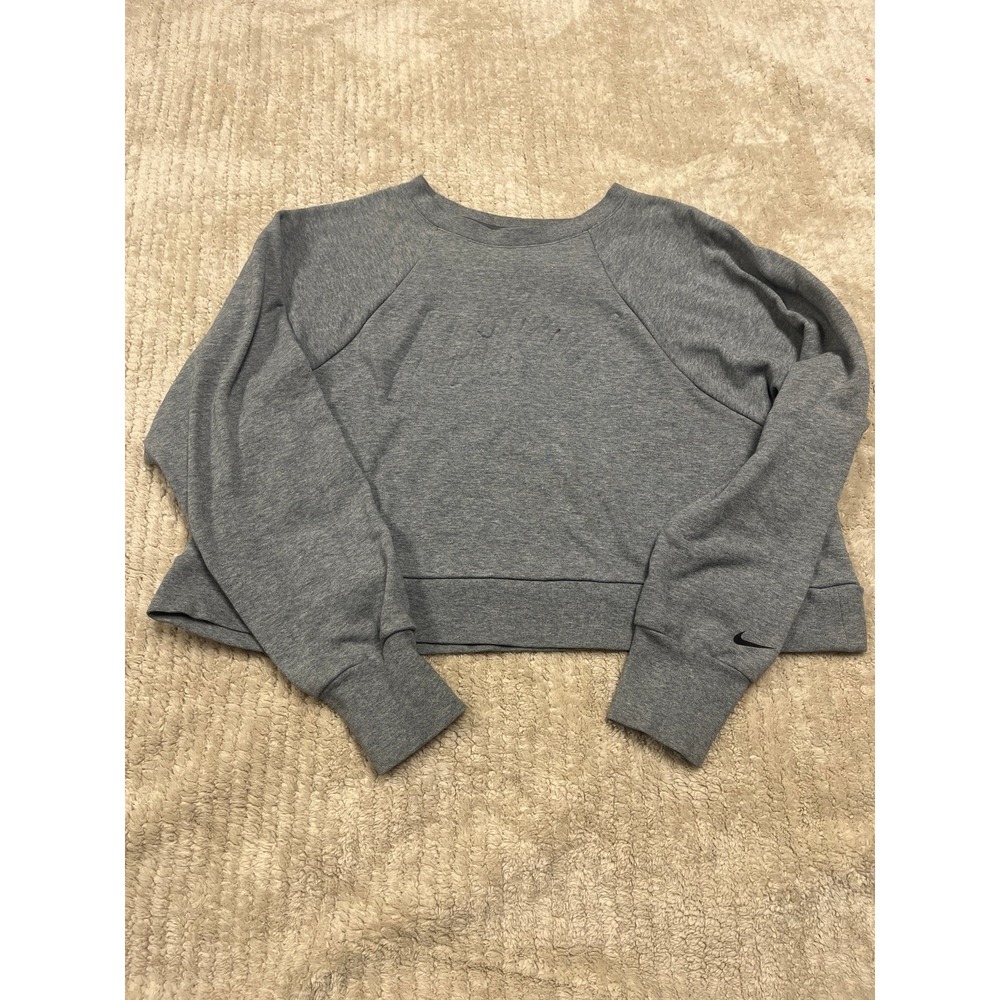 Women's size 2x Nike embossed cropped crewneck sweater